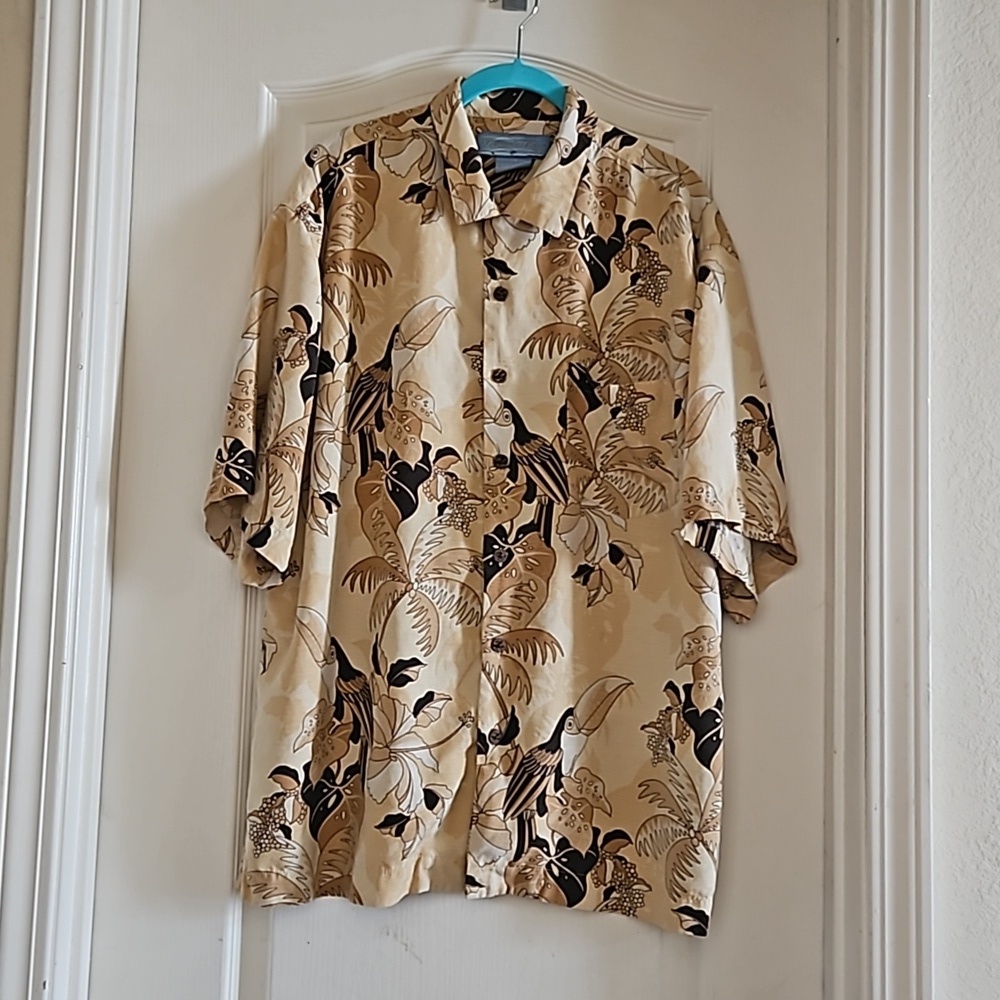 Bermuda Bay Men's Large Silk Shirt